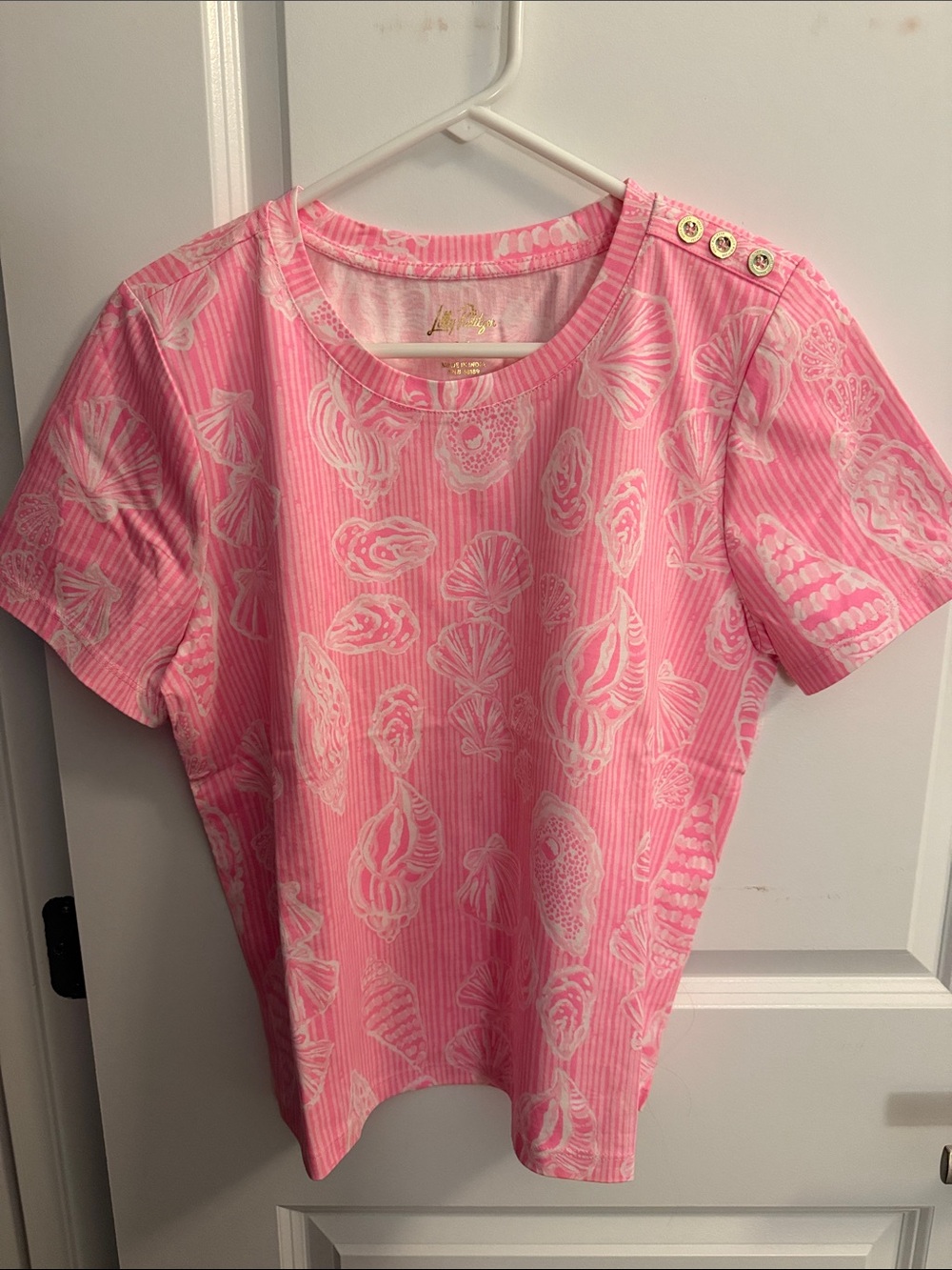 Lilly Pulitzer Pink Shell-Print Short Sleeve Top